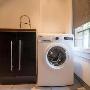 appartement-climatis-tout-quip-ct-du-stade-vlodrome.fr-provencehotel.com/